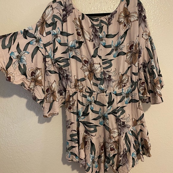 Flowy Double Drawstring Romper - Picture 5 of 5